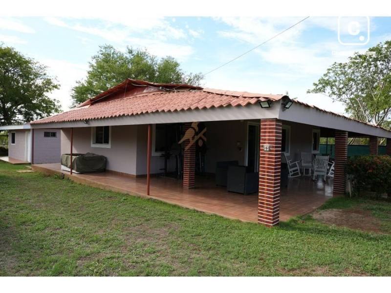 Farm for sale in Masaya – 2 beds, 185 m²