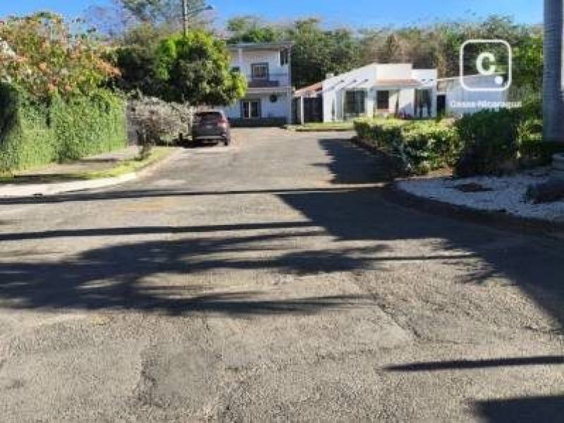Terreno en venta en Colonia Managua, Managua – 504 varas²