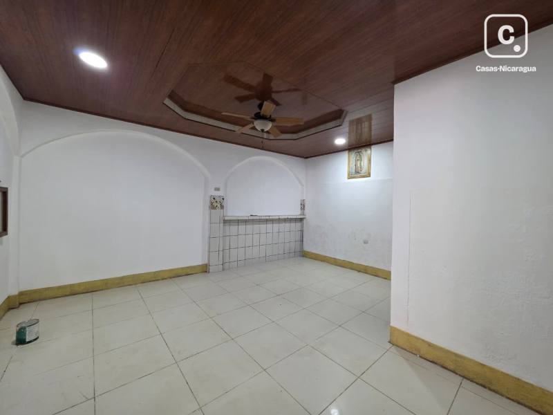 Apartamento en venta en Granada – 4 hab, 212 m²