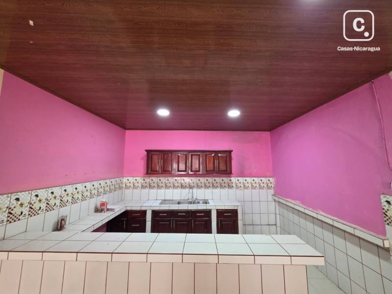 Apartamento en venta en Granada – 4 hab, 212 m²