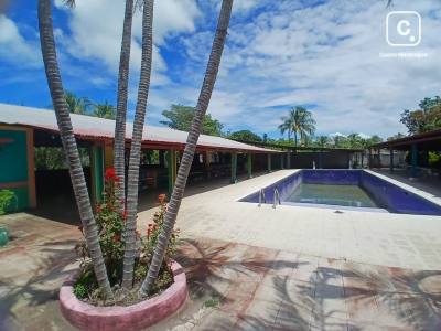 Finca en venta en Rivas – 6 hab, 1,200 m²