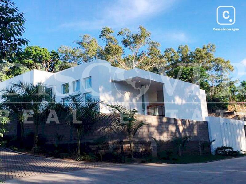 Casa en venta o alquiler en Santo Domingo, Managua – 4 hab, 510 m²