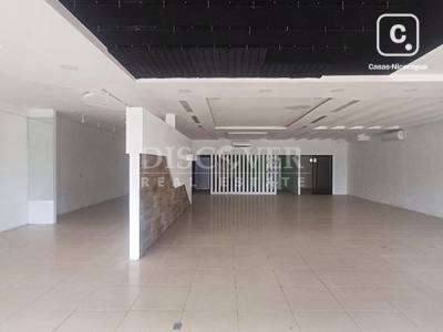 Local comercial en alquiler en Rivas – 775 m²