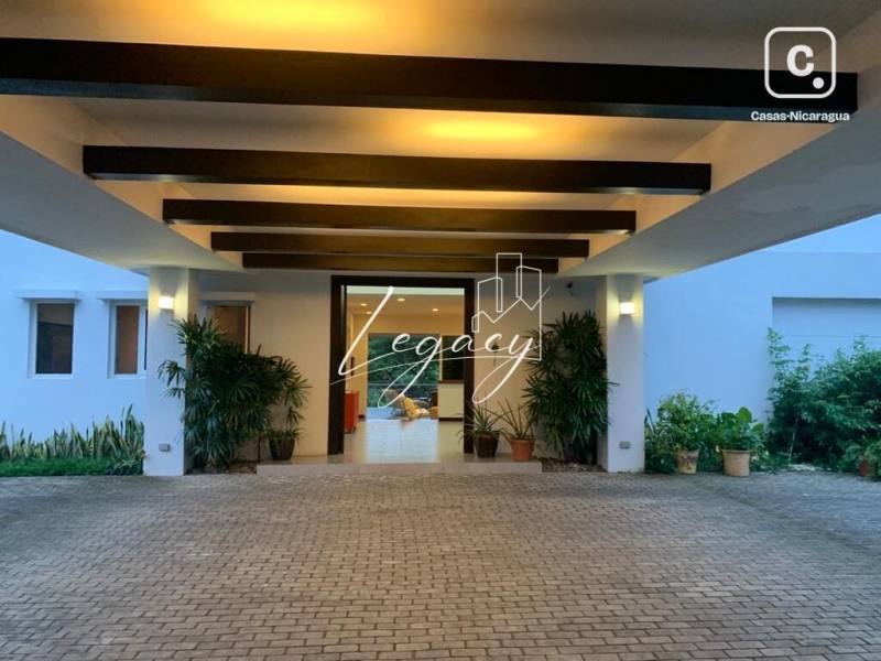 House for sale in Santo Domingo, Managua – 3 beds, US$ 1,050,000