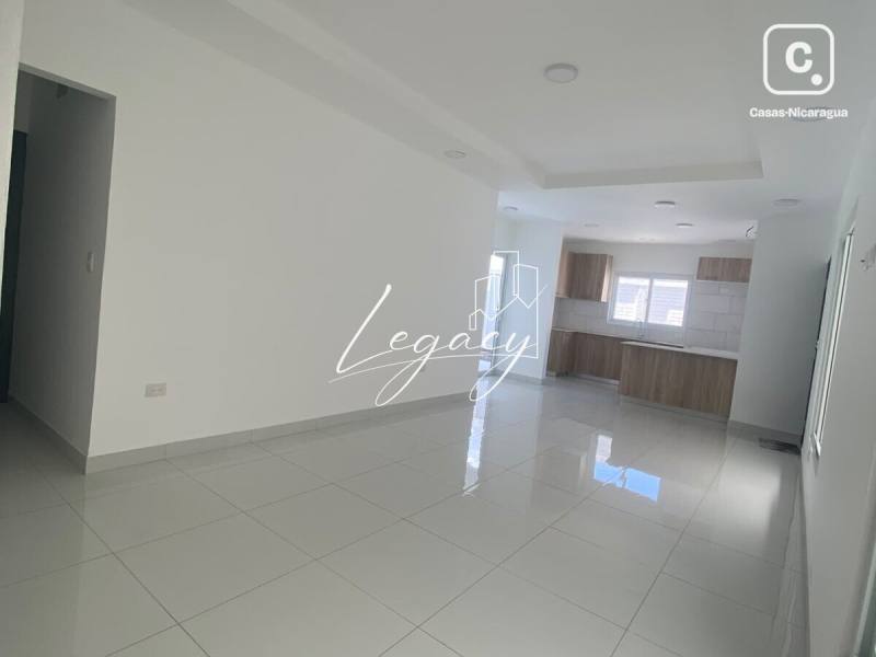 House for rent in Las Colinas, Managua – 2 beds