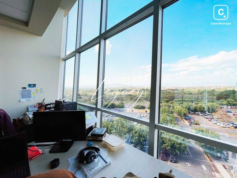 Oficina en venta en Villa Fontana, Managua – 190 m²