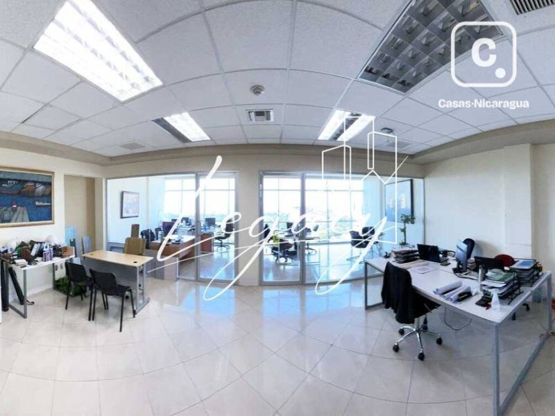 Office for sale in Villa Fontana, Managua – 190 m²