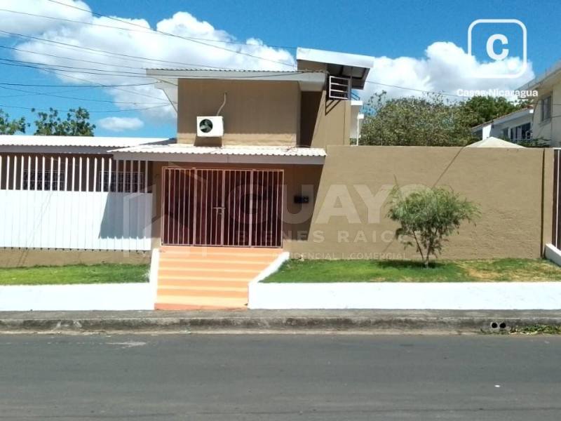 House for sale or rent in Villa Fontana, Managua – 4 beds, 469 m²