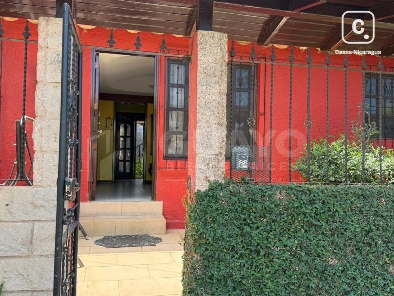 House for rent in Santo Domingo, Managua – 4 beds, 396 m²