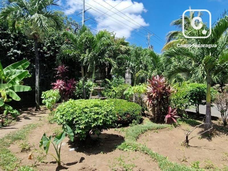Casa en alquiler en Carretera Masaya, Managua – 4 hab, 1,700 varas²