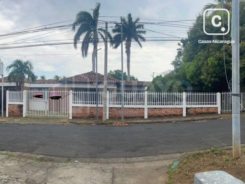 Casa en alquiler en Bolonia, Managua – 5 hab, 400 m²