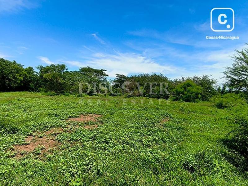 Farm for sale in Granada – 300,441 m²