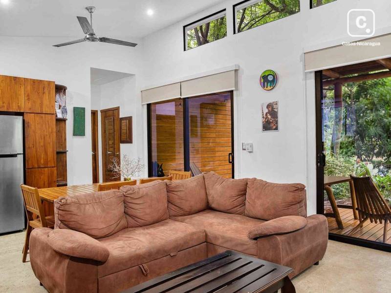 Casa de playa en venta en Tola, Rivas – 2 hab, 97 m²