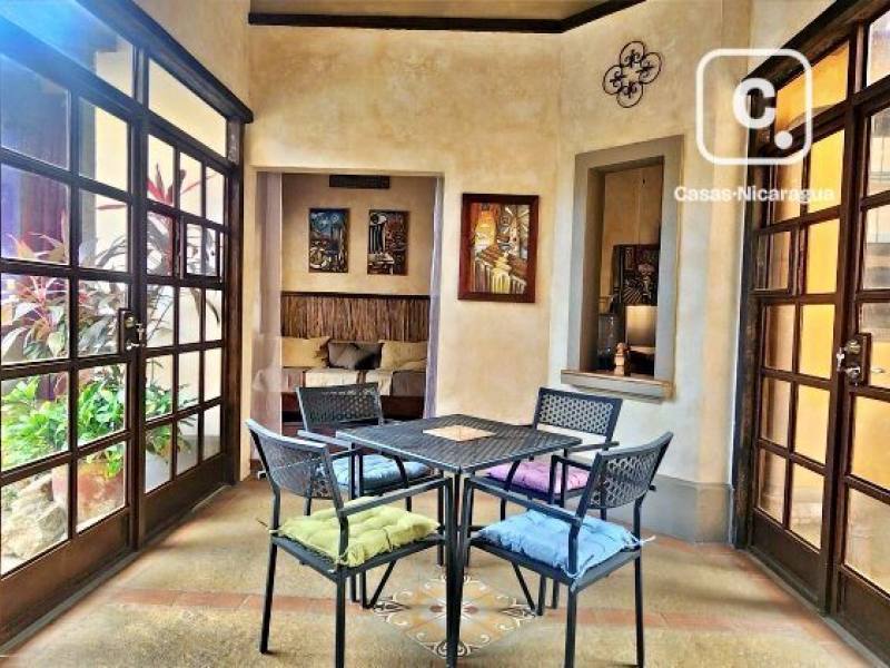 Apartamento en venta en Granada – 3 hab, 300 m²