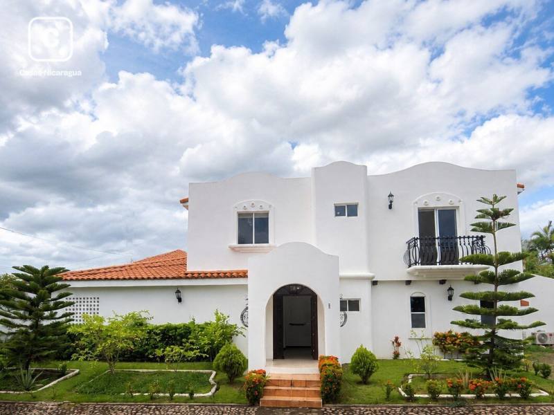 Casa en venta en Managua – 4 hab, 270 m²