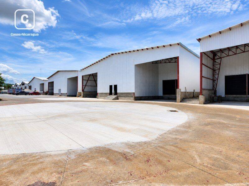 Bodega en alquiler en Carretera Nueva León, Managua – 3,000 m², US$ 12,900/mes