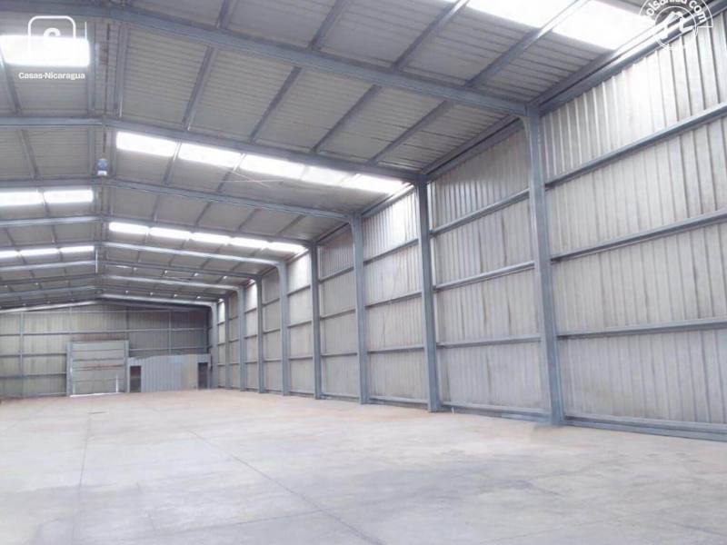 Bodega en alquiler en Carretera Nueva León, Managua – 1,020 m², US$ 6,630/mes