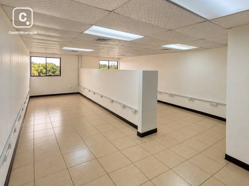 Building for rent in Altamira, Managua – 75 m²