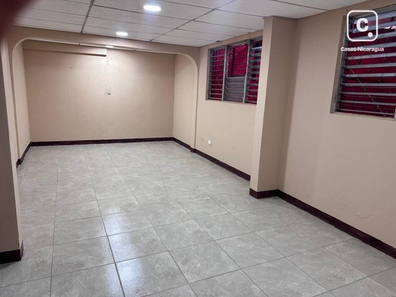 Local comercial en alquiler en Ciudad Jardín, Managua – 1,165 m²