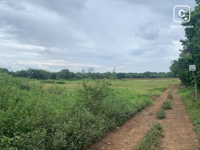 Terreno en venta en Carretera Masaya, Managua – 1,009 varas²