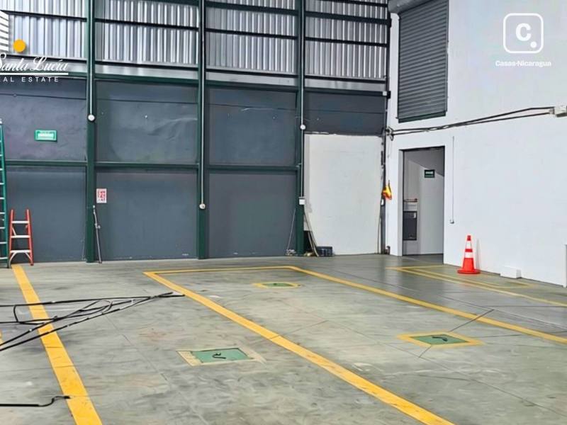 Warehouse for rent in Montoya, Managua – 400 m²