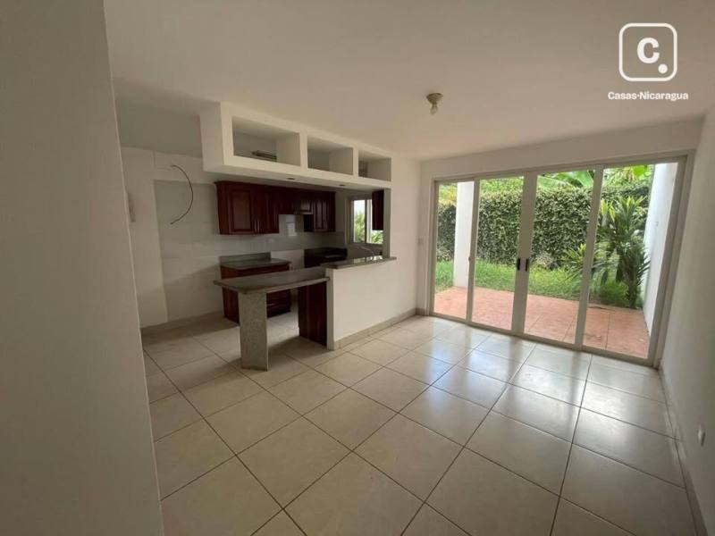 Casa en Venta Condominio Valparaíso en Santo Domingo