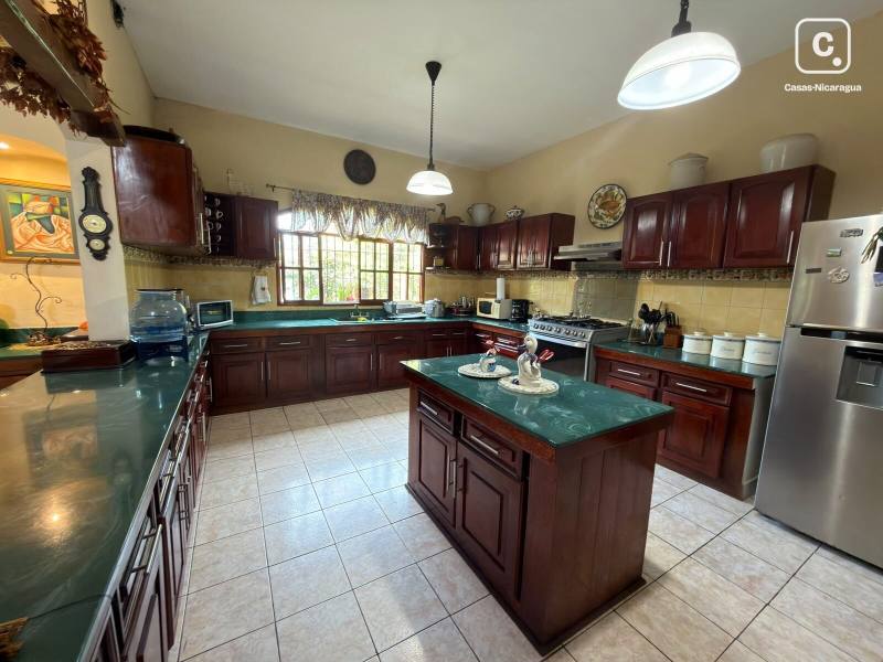 Apartamento en venta en Diriamba, Carazo – 3 hab, 392 m²