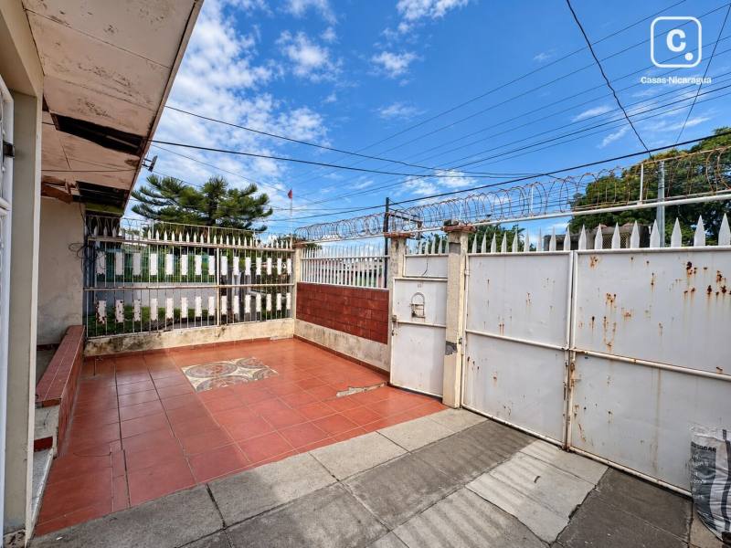 Casa en venta en Bolonia, Managua – 4 hab, 333 m²