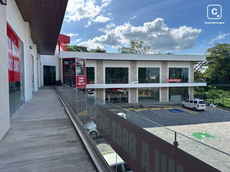 Local comercial en venta en Santo Domingo, Managua – 52 m², US$ 140,000