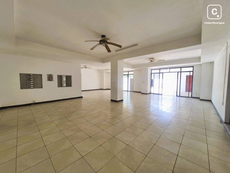 Local comercial en alquiler en Bolonia, Managua – 918 m²