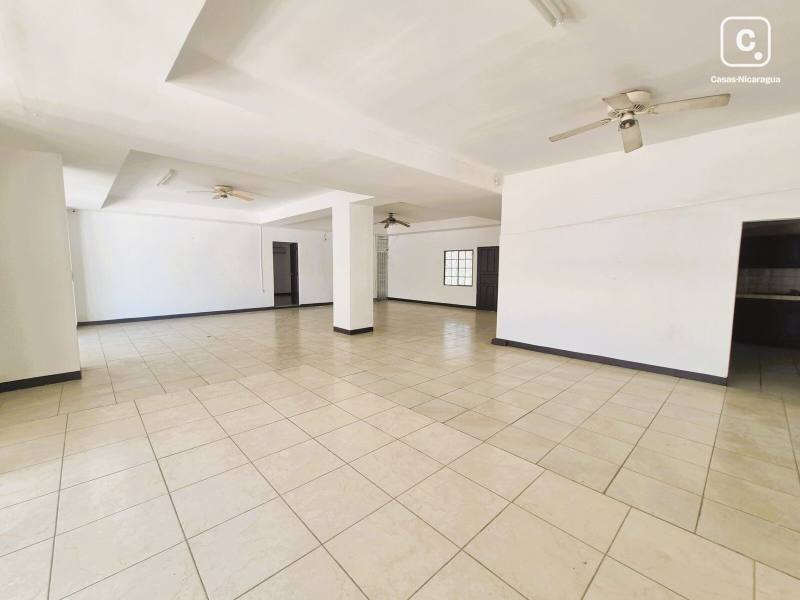 Local comercial en alquiler en Bolonia, Managua – 918 m²