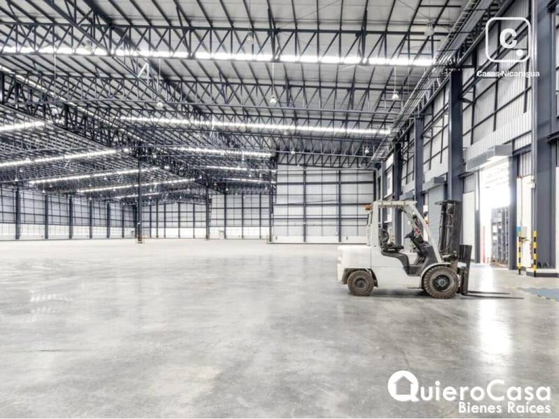 Bodega en alquiler en Carretera Nueva León, Managua – 5,000 m², US$ 37,500/mes