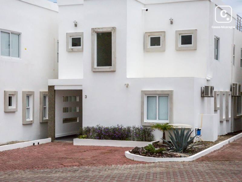 Casa en venta en San Juan del Sur, Rivas – 4 hab, 300 m², US$ 389,000