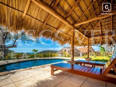 Casa de playa en venta en San Juan del Sur, Rivas – 2 hab, 195 m²