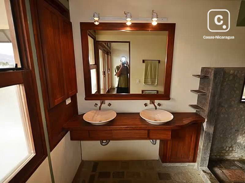 Apartamento en venta en San Juan del Sur, Rivas – 2 hab, 180 m²
