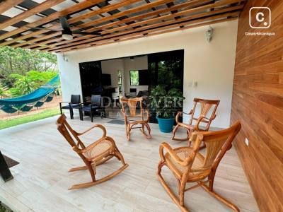 Casa de playa en venta o alquiler en San Juan del Sur, Rivas – 2 hab, 147 m²