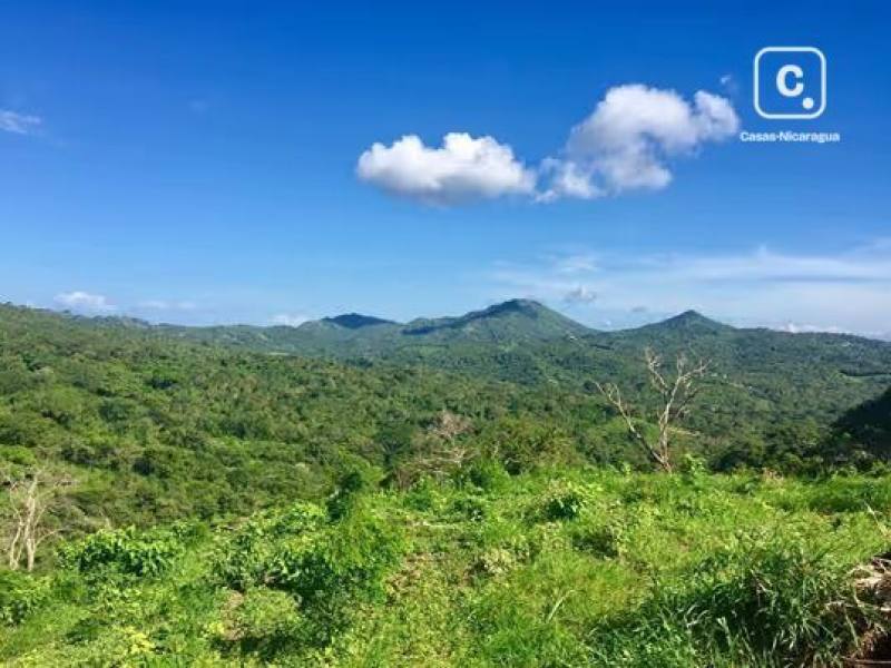 Terreno en venta en San Juan del Sur, Rivas – 27,194 m²