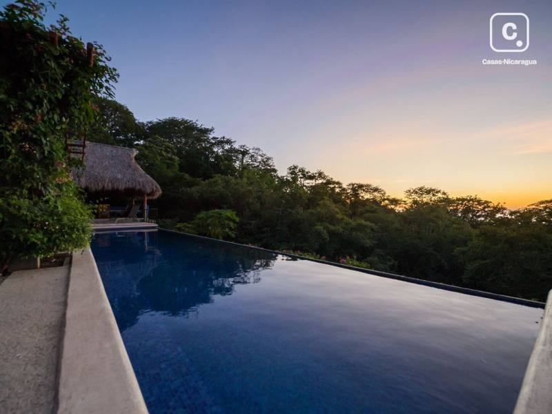Casa en venta en San Juan del Sur, Rivas – 4 hab, 340 m²