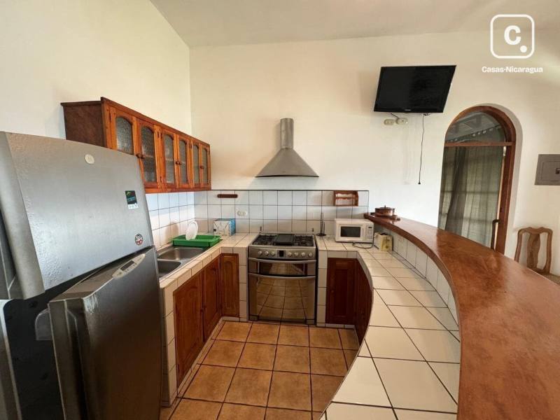 Casa en alquiler en San Juan del Sur, Rivas – 2 hab, US$ 850/mes