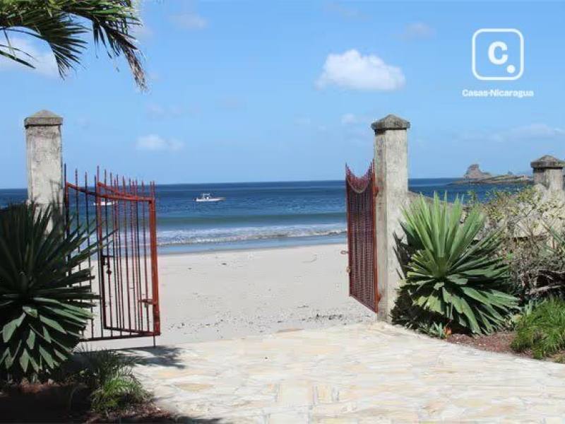 Casa de playa en venta en San Juan del Sur, Rivas – 4 hab, 180 m²