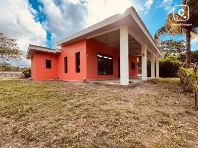 Casa en venta en El Remanso, Rivas – 2 hab, 100 m²