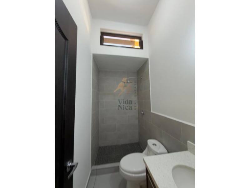 Casa en venta en Managua – 4 hab, 175 m², US$ 232,000