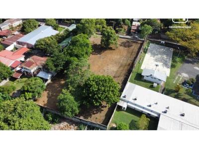 Terreno en venta en Managua – 2,499 m²