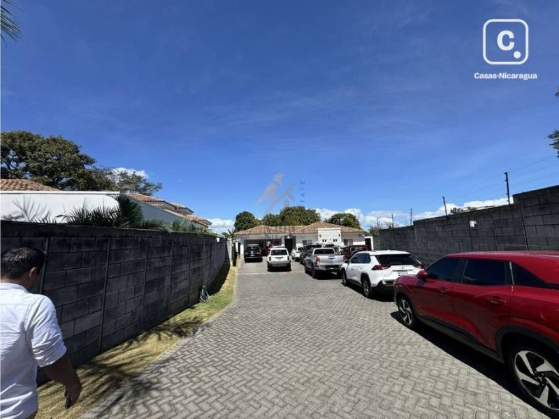 Casa en venta en Santo Domingo, Managua – 3 hab, 247 m²