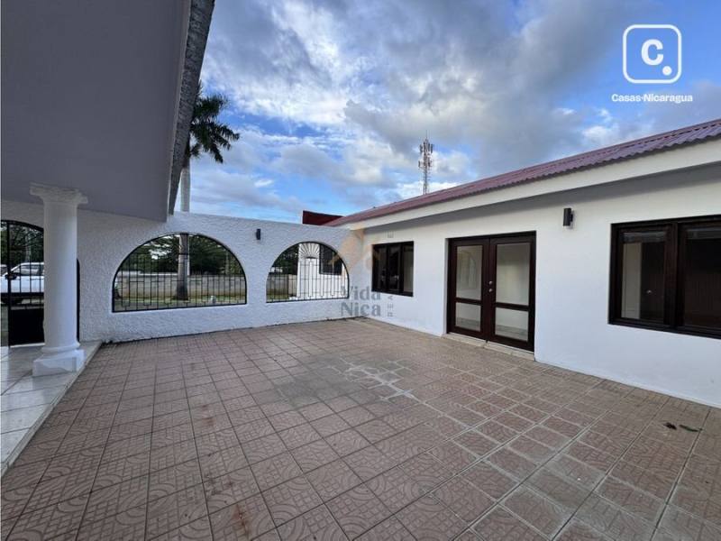 Apartamento en alquiler en Carretera Vieja a León, Managua – 4 hab, 486 m²
