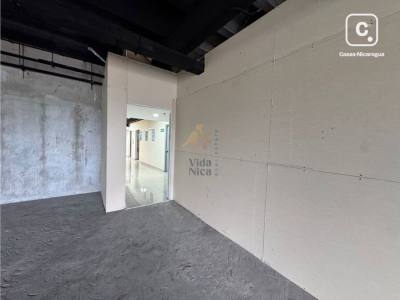 Edificio en alquiler en Managua – 613 m²