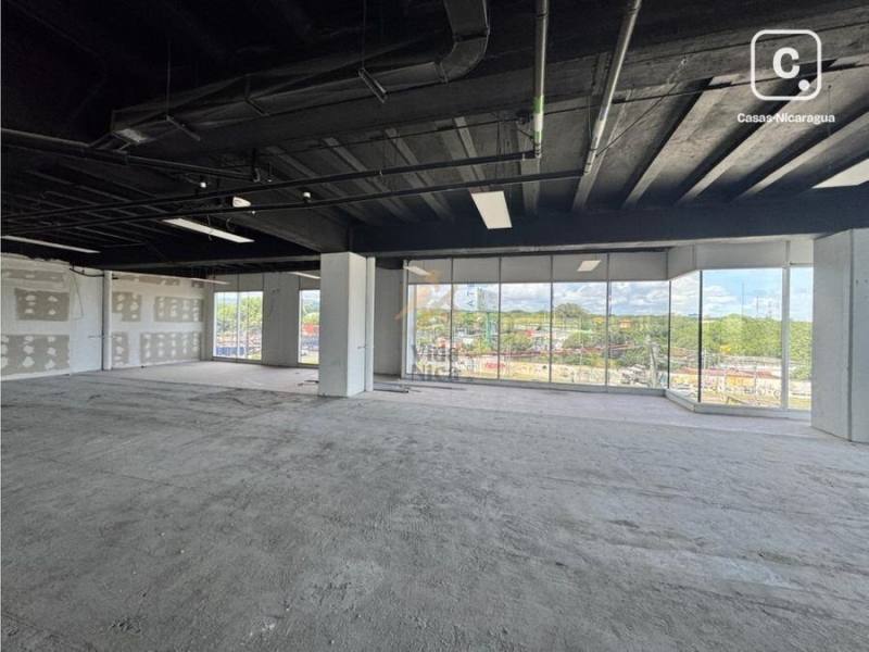 Edificio en alquiler en Managua – 857 varas²