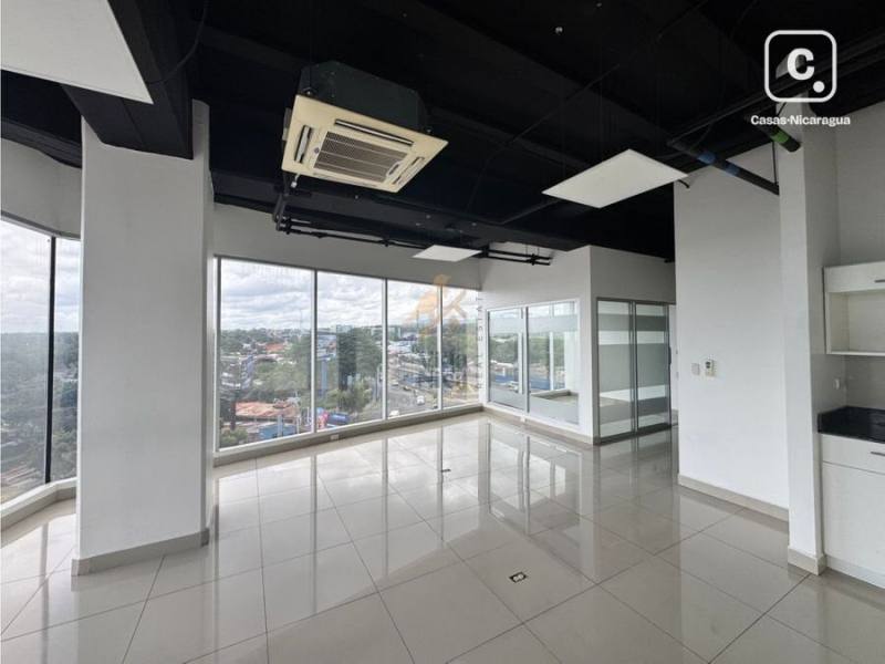 Edificio en alquiler en Managua – 98 m²