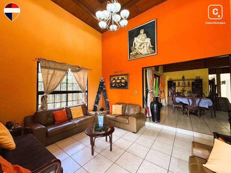 Casa en venta en Veracruz, Managua – 4 hab, 445 m², US$ 250,000