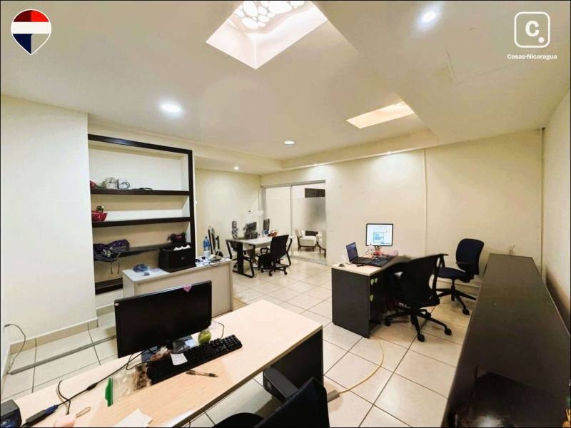 Local comercial en venta en Los Robles, Managua – 647 m²